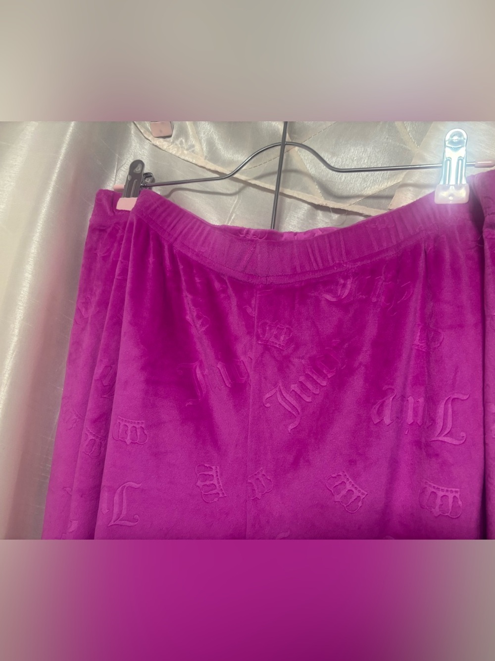 Women’s Fuchsia Velvet pants